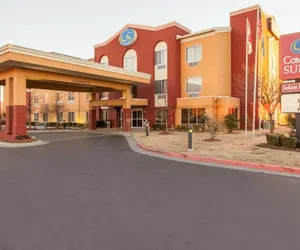 Photo 2 - Comfort Suites Central/I-44