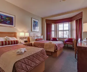 Photo 4 - Alexander Inn