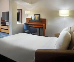 Photo 4 - Fairfield Inn & Suites Charleston North/University Area
