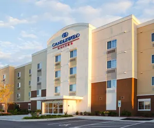Photo 2 - Candlewood Suites New Bern by IHG