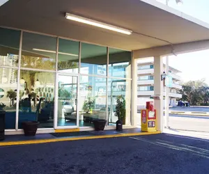 Photo 3 - The Oceanfront Viking Motel