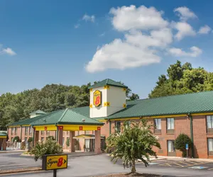 Photo 2 - Super 8 by Wyndham Spartanburg/I-26 Exit 22