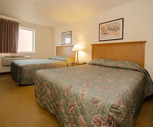 Photo 4 - Urbana Inn & Suites