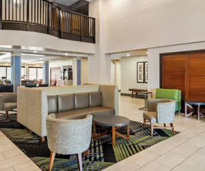Photo 5 - Holiday Inn Express & Suites Jacksonville SE- Med Ctr Area by IHG