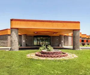 Photo 2 - Quality Inn Arkansas City North