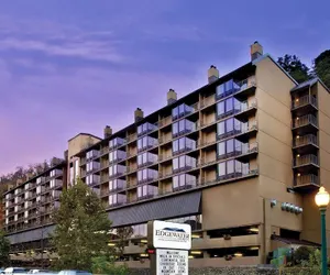 Photo 2 - Edgewater Hotel - Gatlinburg
