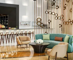 Photo 4 - Trump International Beach Resort