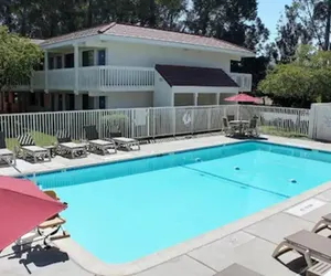 Photo 2 - Motel 6 San Luis Obispo, CA - South