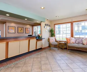 Photo 5 - Alpine Inn