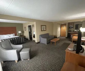 Photo 5 - Wingate by Wyndham Little Rock