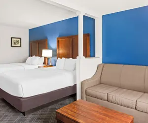 Photo 5 - Comfort Inn & Suites Walterboro I-95