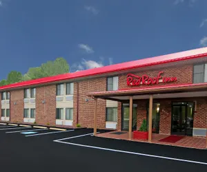 Photo 2 - Red Roof Inn Hillsville