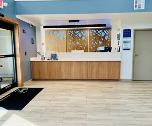 Photo 2 - Sleep Inn & Suites Searcy near University