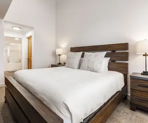 Photo 3 - Crestview Condominiums by All Seasons Resort Lodging