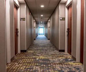 Photo 5 - Hampton Inn & Suites Leesburg