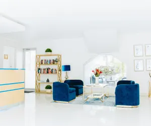 Photo 3 - Aqua Hotel & Suites