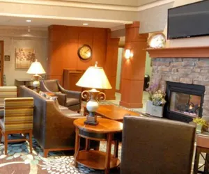 Photo 2 - Aspen Suites