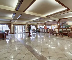 Photo 3 - Clarion Suites