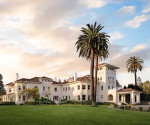 Photo 2 - Hayes Mansion, San Jose - Curio Collection by Hilton