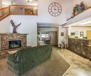 Photo 3 - Wingate by Wyndham New Castle - Glenwood Springs