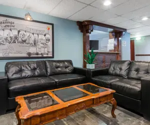 Photo 2 - Super 8 by Wyndham Henderson North East Denver