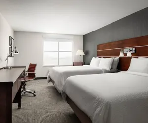 Photo 4 - Holiday Inn Cincinnati Liberty Way, an IHG Hotel