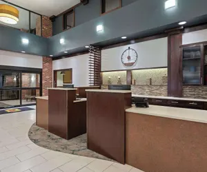 Photo 3 - Super 8 by Wyndham Conrad