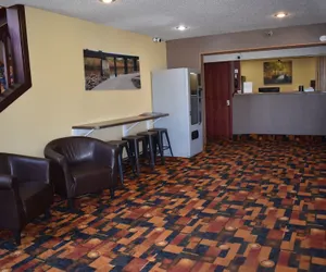 Photo 5 - Heartland Hotel and Suites