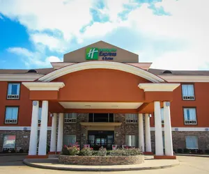 Photo 2 - Holiday Inn Express Hotel and Suites Nacogdoches, an IHG Hotel