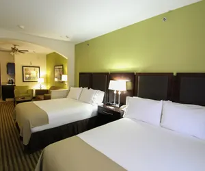 Photo 4 - Holiday Inn Express Hotel and Suites Nacogdoches, an IHG Hotel