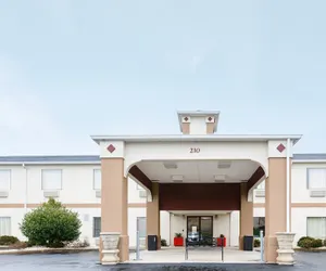 Photo 2 - Red Roof Inn PLUS+ Danville, KY