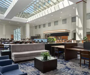 Photo 5 - Embassy Suites Boston Logan Airport