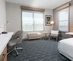 Photo 5 - Hilton Garden Inn Oakland / San Leandro