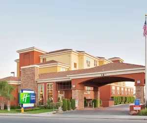 Photo 2 - Holiday Inn Express West Sacramento, an IHG Hotel