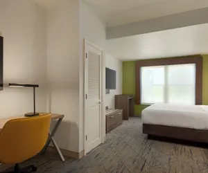 Photo 5 - Holiday Inn Express West Sacramento by IHG