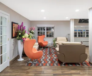 Photo 3 - Microtel Inn & Suites by Wyndham Springfield