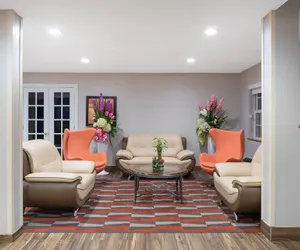 Photo 4 - Microtel Inn & Suites by Wyndham Springfield