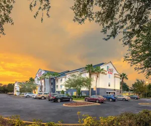 Photo 2 - Fairfield Inn & Suites by Marriott Sarasota Lakewood Ranch