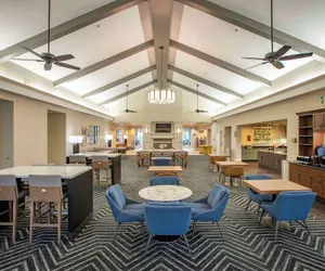 Photo 2 - Homewood Suites by Hilton Pensacola-Arpt (Cordova Mall Area)