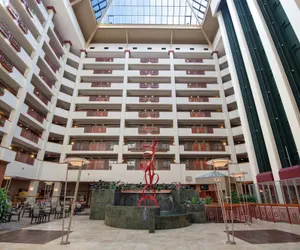 Photo 3 - Embassy Suites Northwest Arkansas - Hotel, Spa & Convention