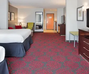 Photo 3 - Holiday Inn Express Fremont, an IHG Hotel