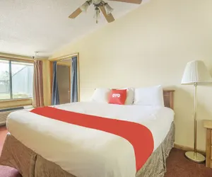 Photo 2 - OYO Hotel Daleville AL Hwy 84