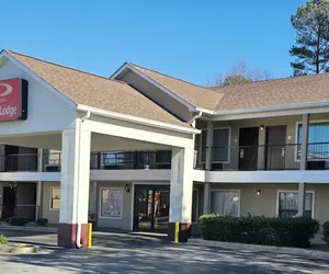 Photo 2 - Econo Lodge Villa Rica