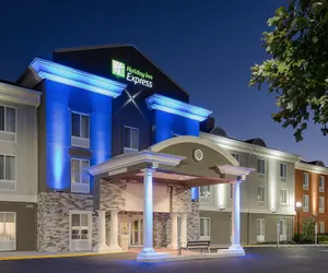 Photo 2 - Holiday Inn Express & Suites Philadelphia - Mt. Laurel, an IHG Hotel