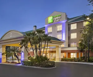 Photo 2 - Holiday Inn Express Sarasota East - I-75, an IHG Hotel