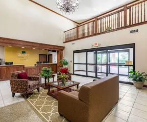 Photo 5 - Quality Inn & Suites Lampasas