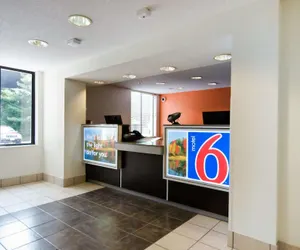 Photo 3 - Motel 6 Springfield, VA - Washington DC Southwest