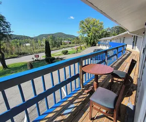 Photo 2 - Econo Lodge Lee - Great Barrington