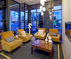 Photo 3 - La Pensione Hotel