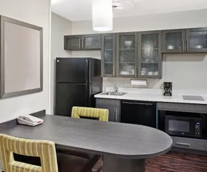 Photo 4 - Candlewood Suites Appleton by IHG